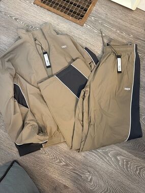 Oner Active Women’s Taupe and Black Track Jacket & Pants Set